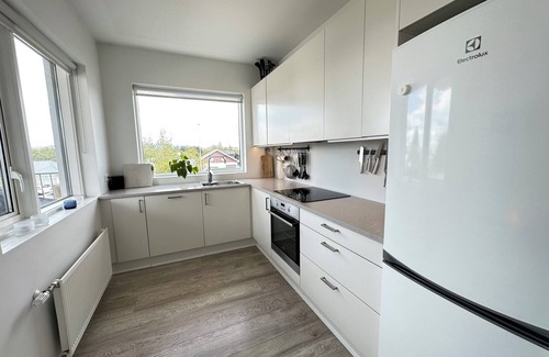 Hafnarfjordur Apartamento | Spacious and Family Friendly 3brd apartment in Garðabær