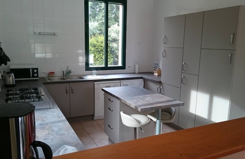 Vers-Pont-du-Gard Villa | Villa amplia y confortable en el campo