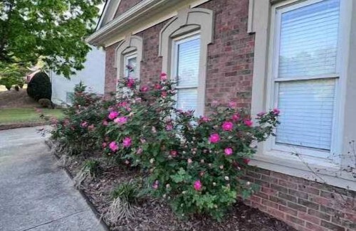 Sandtown Casa | Spacious and gracious home!