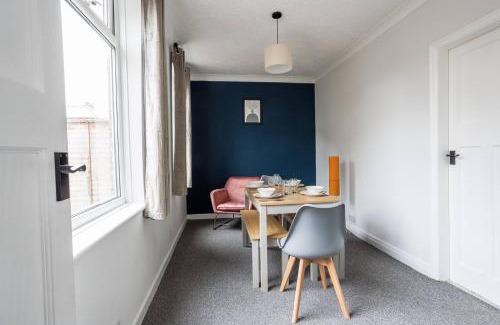 Hartlepool Casa | Spacious And Homey 3 Br Home
