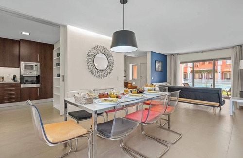 Luz de Tavira Casa | HostWise - Spacious and Luxurious w/ Terrace and Pool