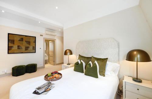 Royal Borough of Kensington and Chelsea Apartamento | Spacious and Modern 4 beds home in Kensington