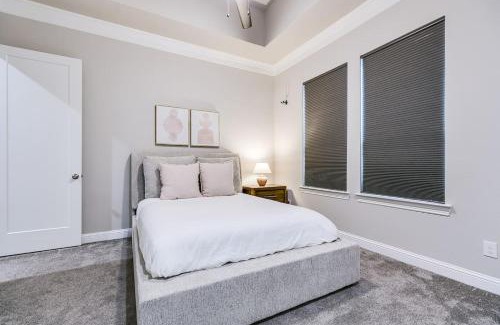 Coppell Casa | Spacious and Modern 4BR 2BA 5MintoDFW