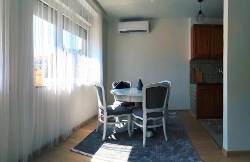 Konjic Apartamento | Spacious and Modern Apartment in Town Center
