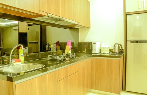 Pancoran Apartamento | Spacious and Modern L'Avenue Apartment