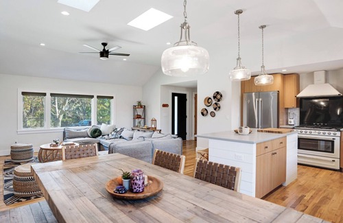 Cutchogue Casa | Spacious and Modern North Fork Home Close to Multiple Wineries, Perfect for...