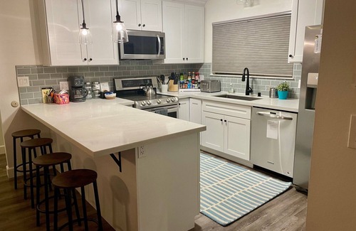 West Davis Manor Casa | Spacious and pet-friendly home on half-acre lot in West Davis