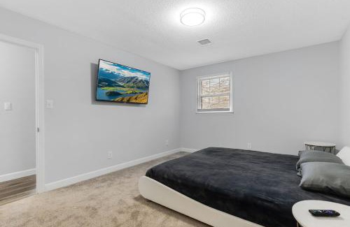 Valley Falls Casa | Spacious and private home at Boiling Springs