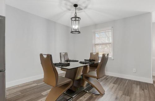 Valley Falls Casa | Spacious and private home at Boiling Springs