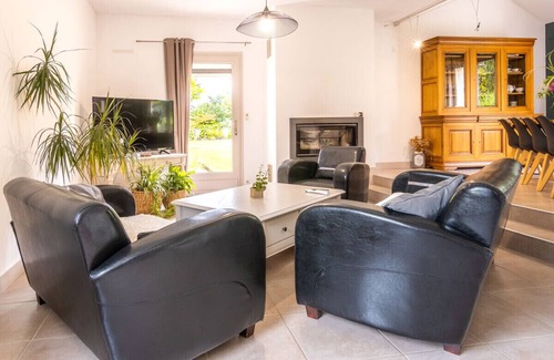 Pleuven Casa | Amplia y tranquila casa en zona de Quimper, Finisterre