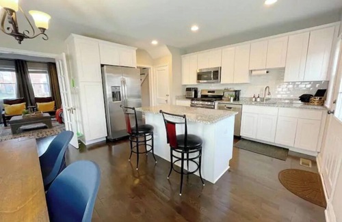 Hillen Casa | Spacious and Serene Baltimore Townhome