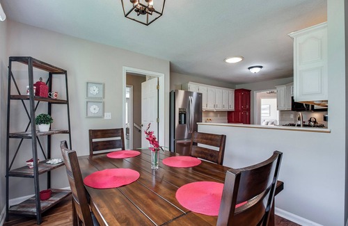 Tellico Village Casa | Spacious & Gorgeous Loudon Home