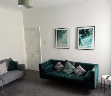 South Shields Apartamento | Spacious and stylish Apartment in South Shields, Near the beach, South Tyneside hospital, and Tyne Tunnel, Workers welcome