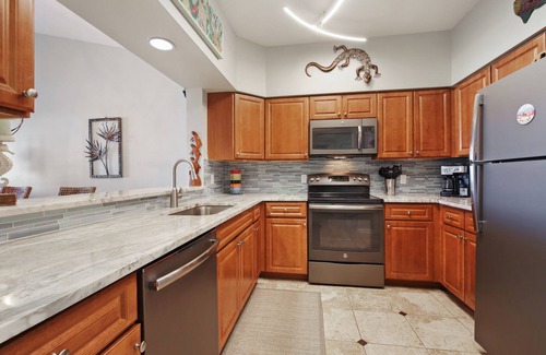 St. Augustine Beach Condominio | Amplio y actualizado - ¡Fechas y tarifas flexibles!