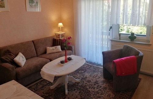 Bad Salzuflen Apartamento | Amplio apartamento con balcón.