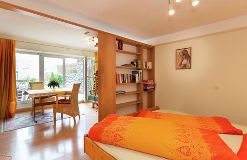 Runhof Apartamento | Amplio Apartamento en Langenfeld Austria, cerca de los Alpes Otz Valley