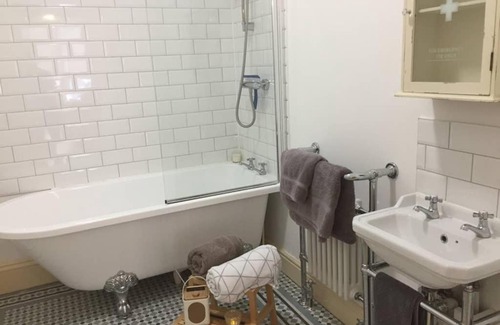 Gloucester Apartamento | Spacious Apartment Close To Gloucester Quays And Docks