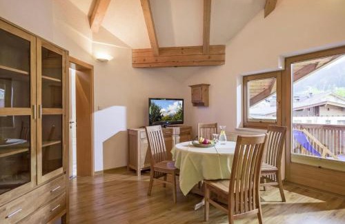 Kaltenbach Apartamento | Spacious Apartment in Kaltenbach with Garage