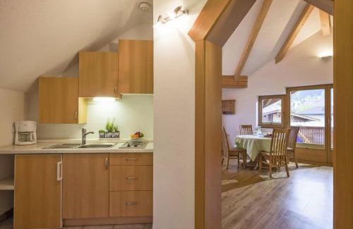Kaltenbach Apartamento | Spacious Apartment in Kaltenbach with Garage