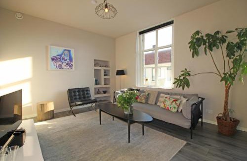 Vianen Apartamento | Spacious apartment in listed building