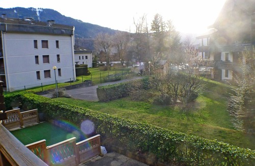 Samoens Apartamento | Amplio apartamento en el corazón de Samoëns con WiFi y aparcamiento privado, se aceptan mascotas