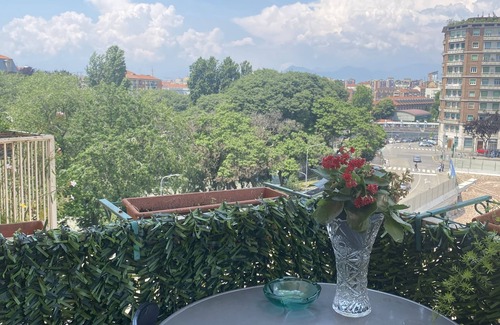 Aurora Apartamento | Spacious apartment in Turin Center