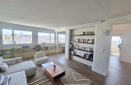 Combat Apartamento | Spacious apartment near Belleville