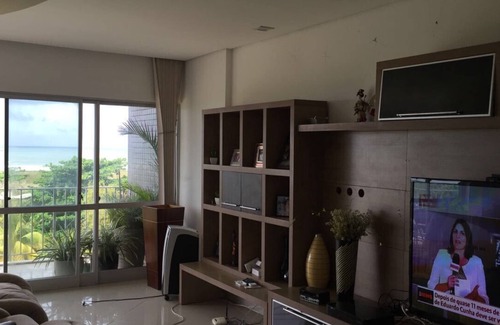 Ilheus Apartamento | Spacious apartment! Noble seafront area!