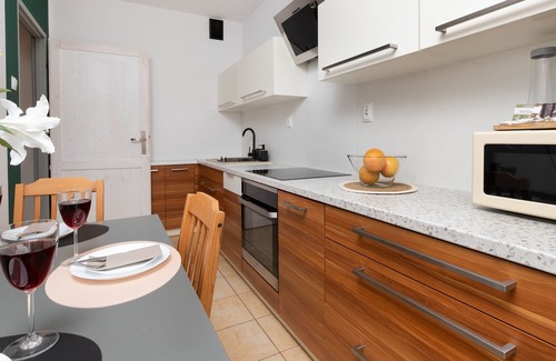 Gdansk Apartamento | Spacious Apartment Przemyska by Renters