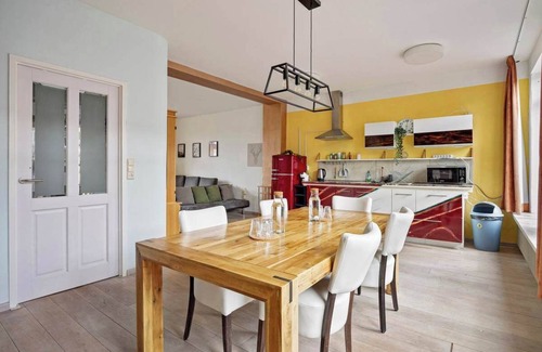 Municipality of Eindhoven Apartamento | Spacious Apartment with Roof Terrace in Eindhoven