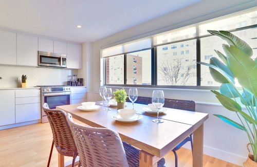 Radnor - Fort Myer Heights Apartamento | Spacious Apartment w/ Gym Access