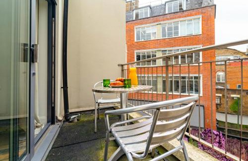 Farringdon Apartamento | Spacious Apartment with a balcony in Prime Location in Farringdon