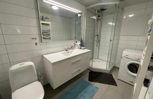 Grimstad Apartamento | Spacious apartment with 4 bedrooms