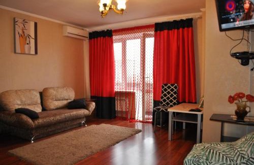Kremenchuk Apartamento | Spacious apartment with balcony