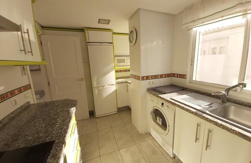 Benalmadena Costa Apartamento | Apartamentos espaciosos con piscina y aire acondicionado en Benalmádena