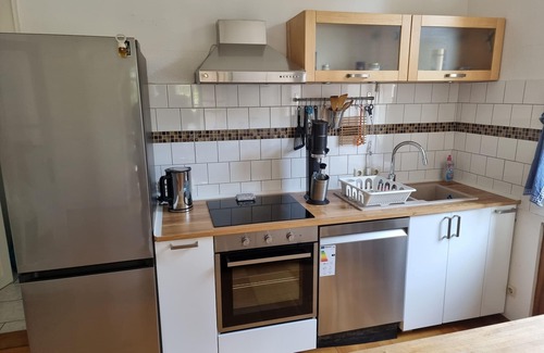 Zell im Wiesental Apartamento | Wohung moderno, espacioso y confortable en Villa con buenas conexiones de transporte