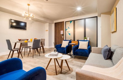 Zona Río Apartamento | Spacious Apt wA/C: Lounge+Games+Cinema+Gym
