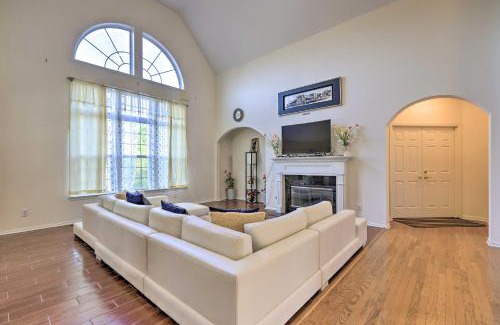 Fairburn Casa | Spacious Atlanta Home with Deck and Seasonal Pool!