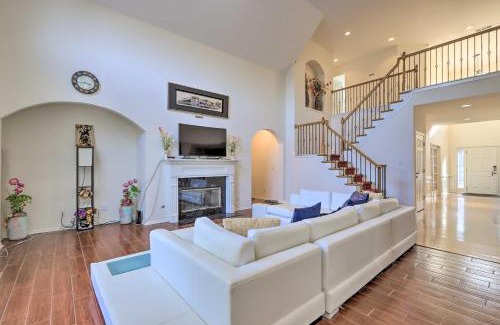 Fairburn Casa | Spacious Atlanta Home with Deck and Seasonal Pool!