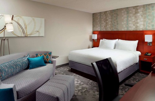 Home Park Hotel | Spacious Atlanta Stay | Free WiFi + Fitness Center Access | 2 Units