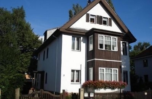 Leubnitz-Neuostra Apartamento | Vrbo Property