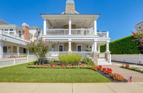 Avalon Casa | Spacious Avalon Beach House - 2 Blocks to Water!