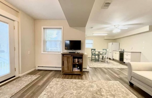 Point Pleasant Beach Casa | Spacious Beach House 2 blks to Ocean. Lake Views and Awesome Game Room!