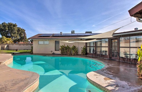 Bakersfield Casa | Spacious Bakersfield Vacation Rental with Fire Pit