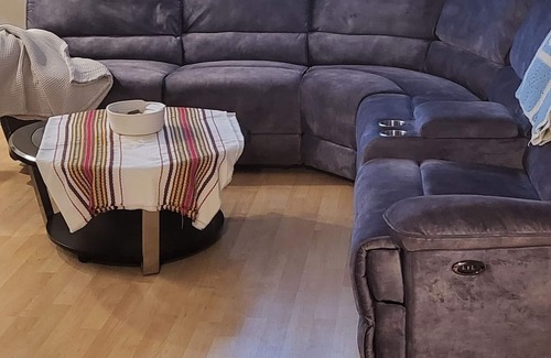 Arlington Heights Apartamento | Spacious Basement - Walking distance from Arlington Heights Downtown