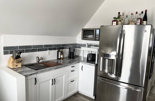 Bay View Apartamento | Spacious Bayview Penthouse w/ King bed