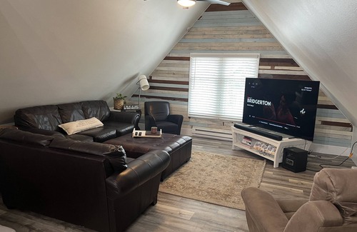 Bay View Apartamento | Spacious Bayview Penthouse w/ King bed