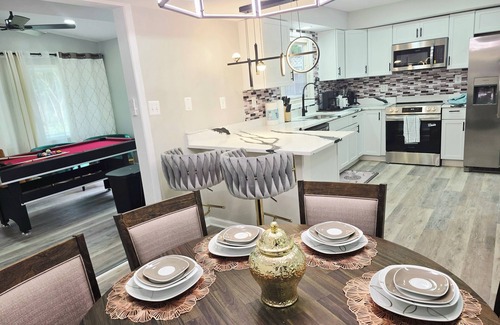 Severn Casa | Spacious & beautiful 4-bedroom in a peaceful Severn, close to DC & Baltimore