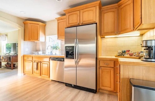 Belmont Shore Casa | Spacious,best location,walk to beach, shops & dine