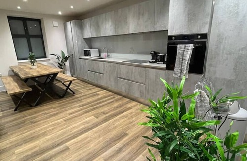 North Finchley Apartamento | Spacious Boutique Lux 3bed-Free Parking